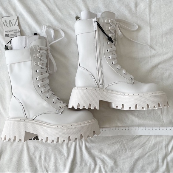 Zara White Lug Sole Lace-Up Leather Ankle Boots Size 6 - Picture 5 of 10